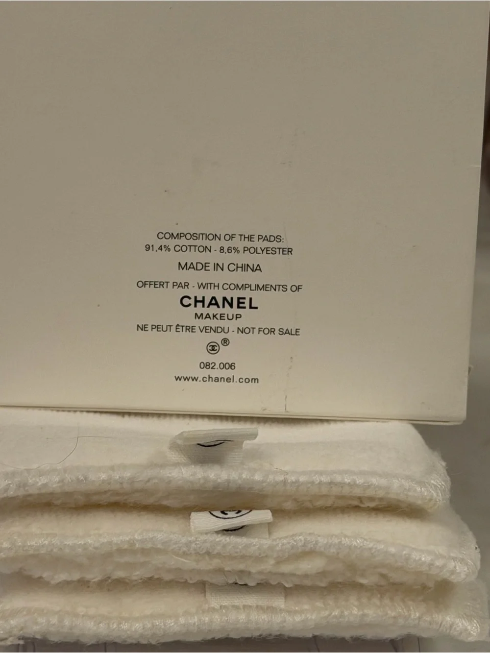 Made for CHANEL MAKEUP Cream Cotton Makeup Remover Cloths Towelettes GWP